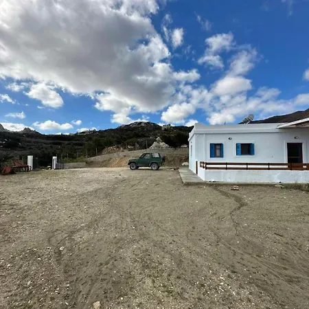 Kouri Traditional House Prázdninový dům *