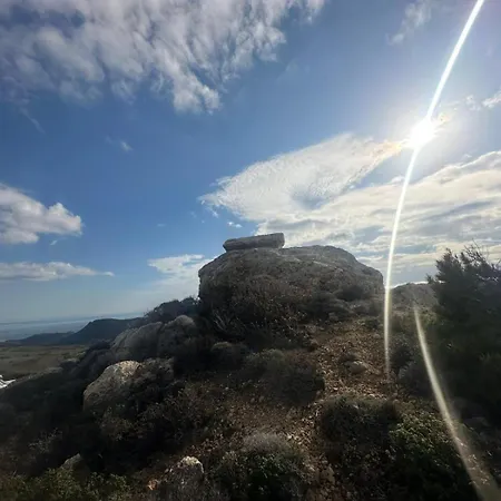 別荘 Kouri Traditional House カルパトス