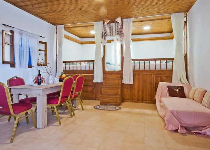 بيت للعطل Kouri Traditional House