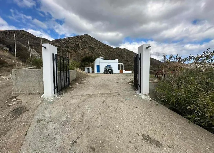 펜션 Kouri Traditional House