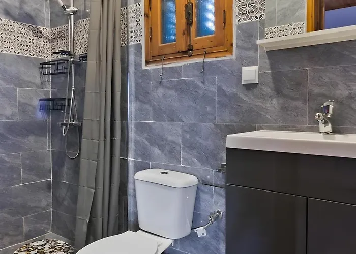 Kouri Traditional House كارباثوس